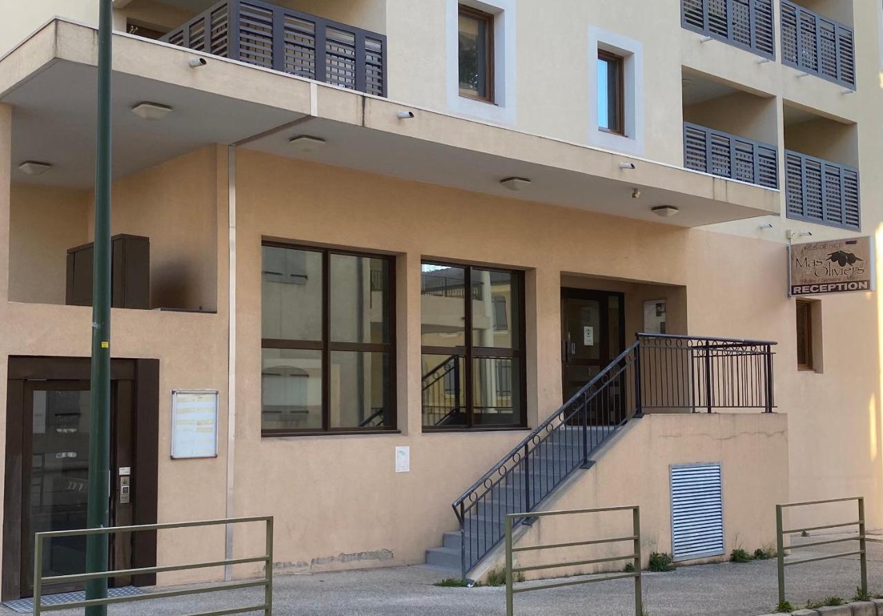 Appartement 3 Min A Pied Du Centre D'Uzes Parking Piscine Exterior photo