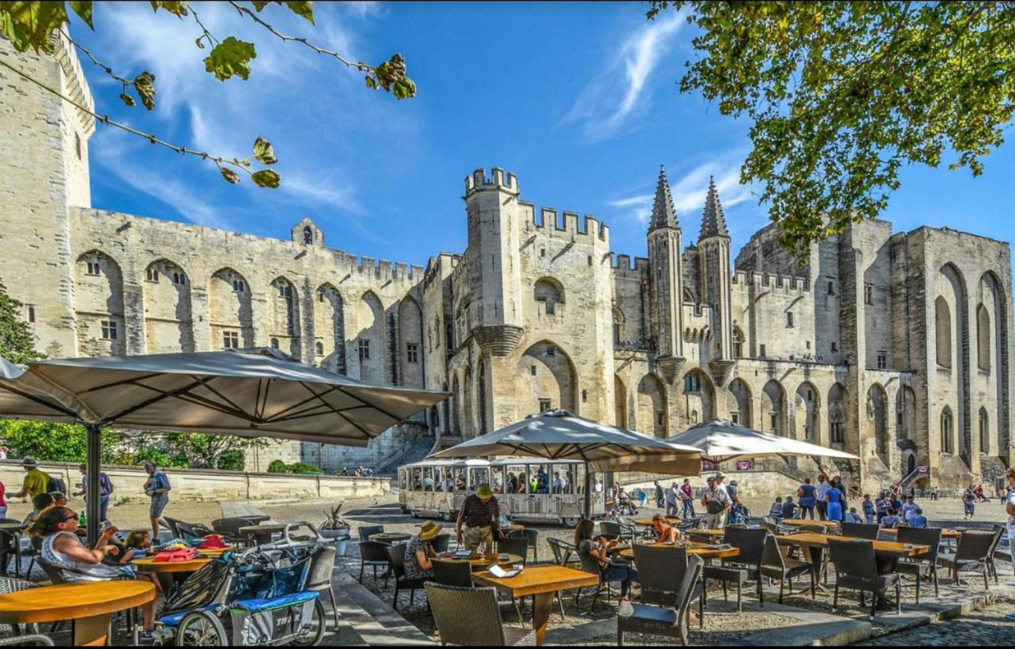 Appartement 3 Min A Pied Du Centre D'Uzes Parking Piscine Exterior photo
